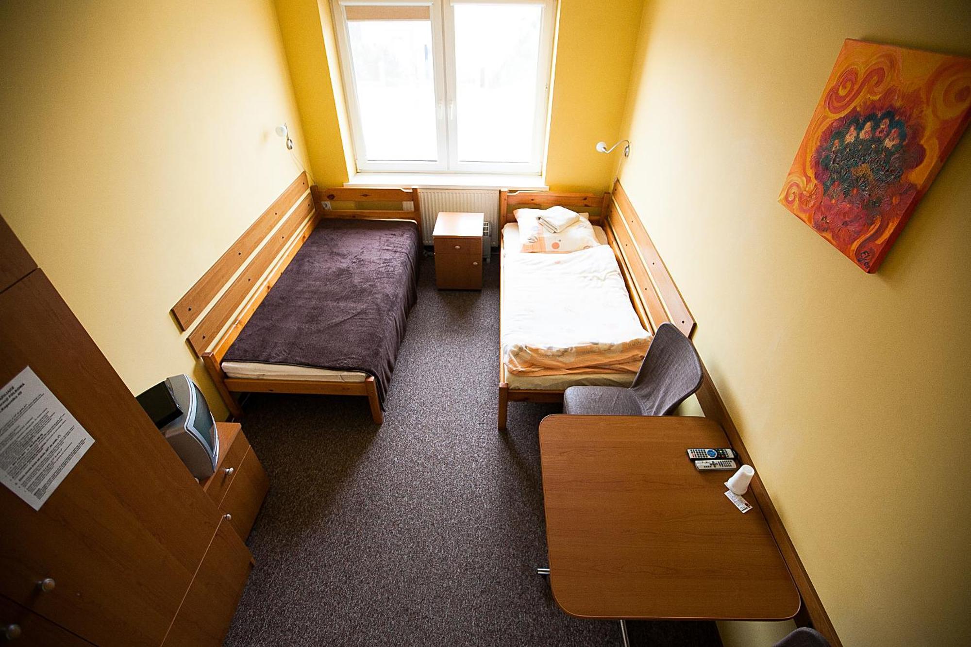 Noclegi Folkowa グライェボ 部屋 写真