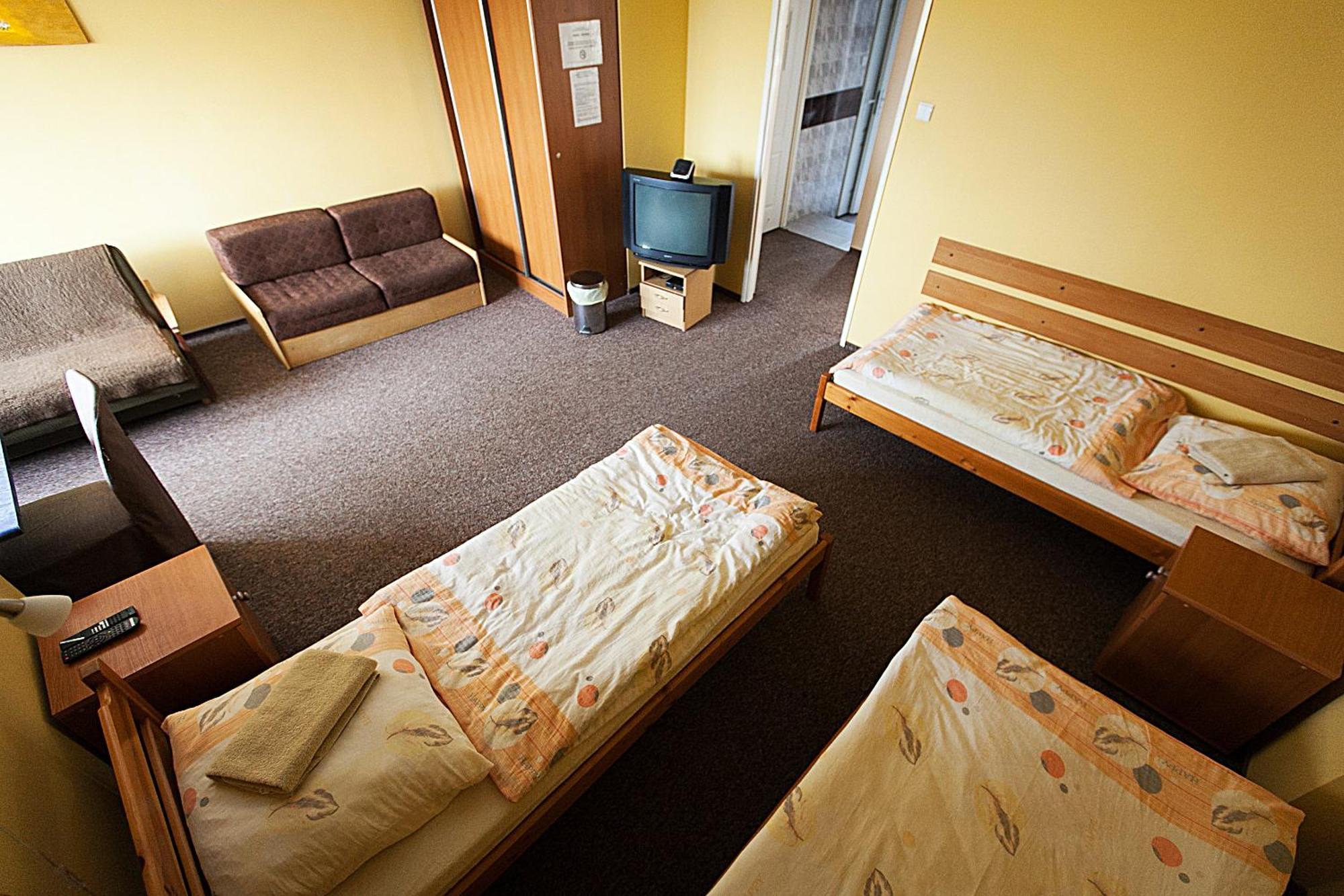Noclegi Folkowa グライェボ 部屋 写真