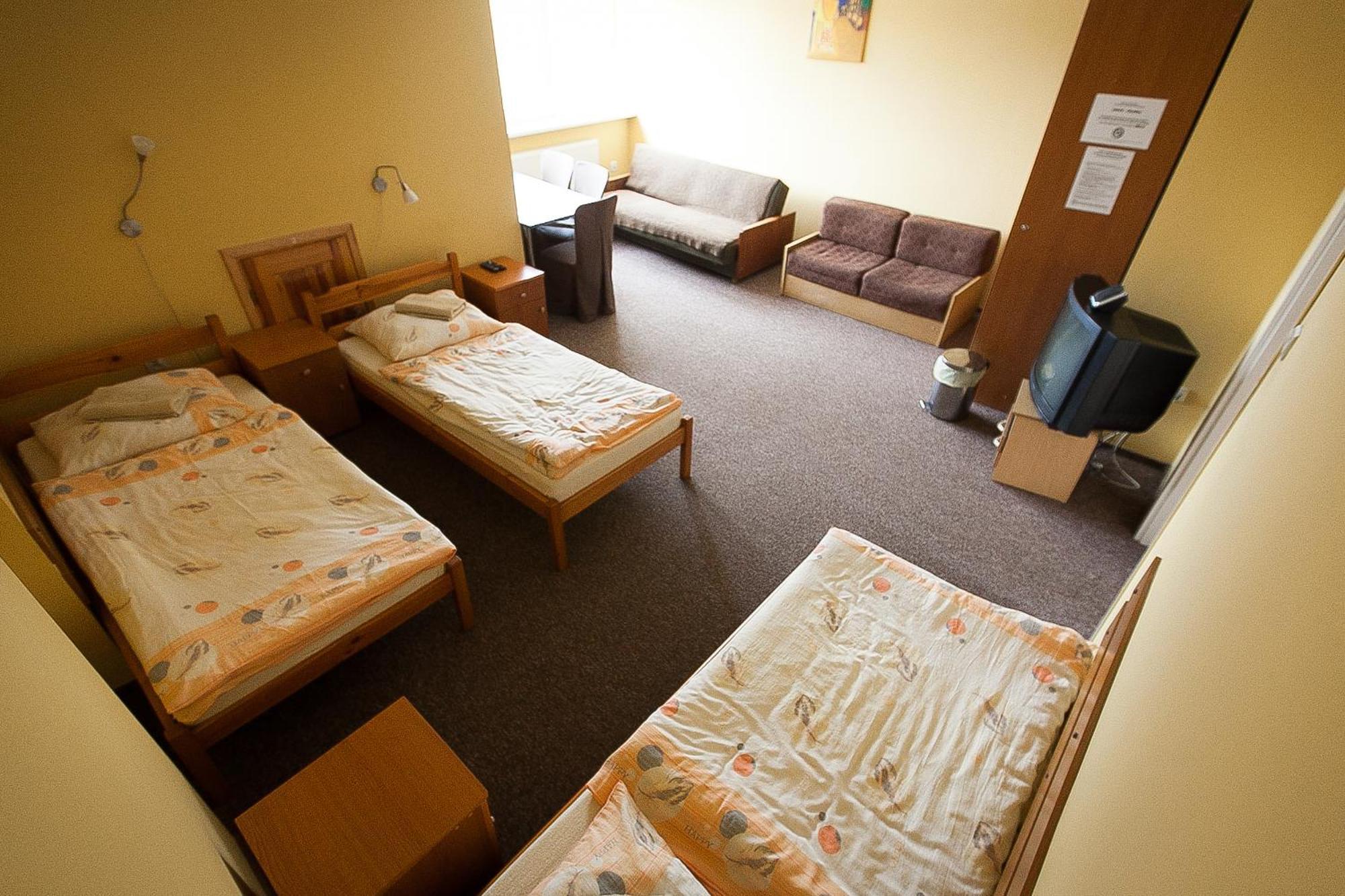 Noclegi Folkowa グライェボ 部屋 写真